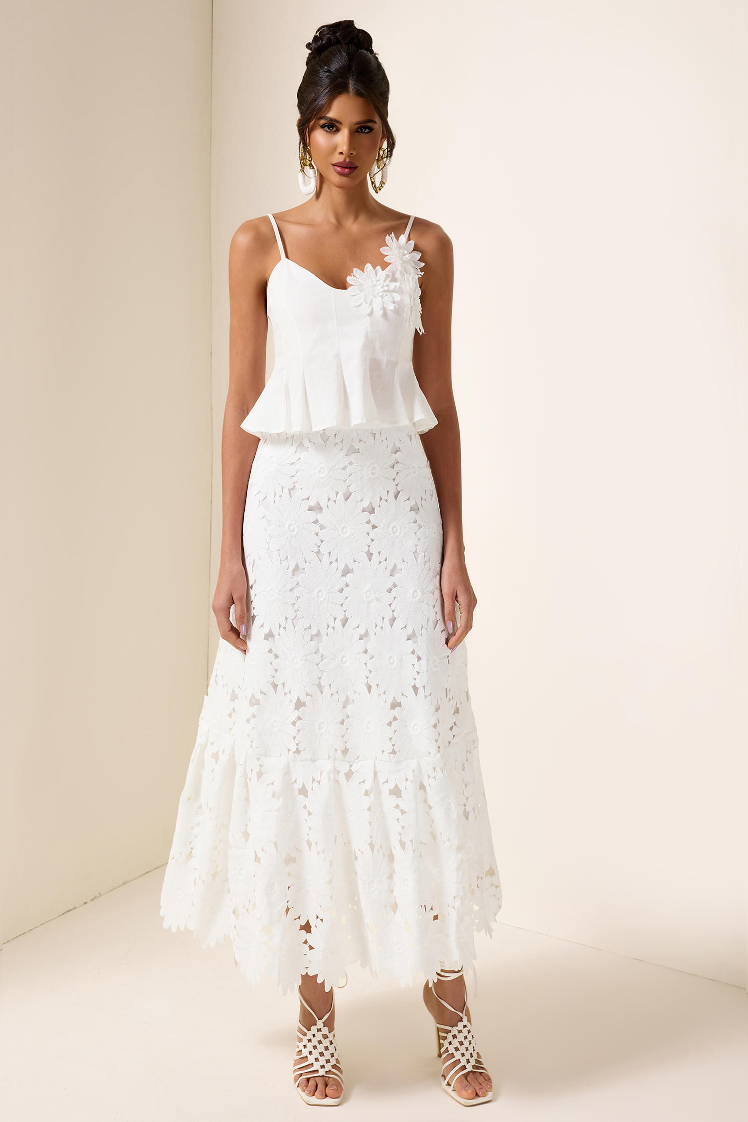 3D Floral Top ＆ High Waist Embroidered Skirt Set