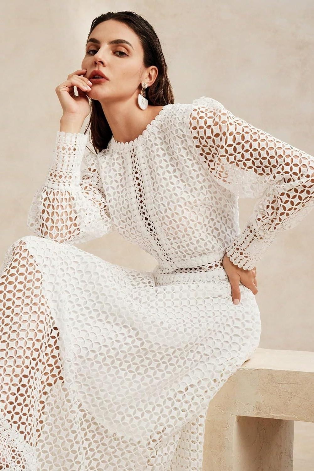 Solid Lace Lantern Sleeve Midi Dress
